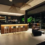 Hotel M House Art 4*
