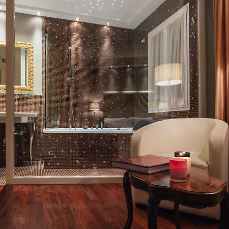 Hotell M House Art 4*